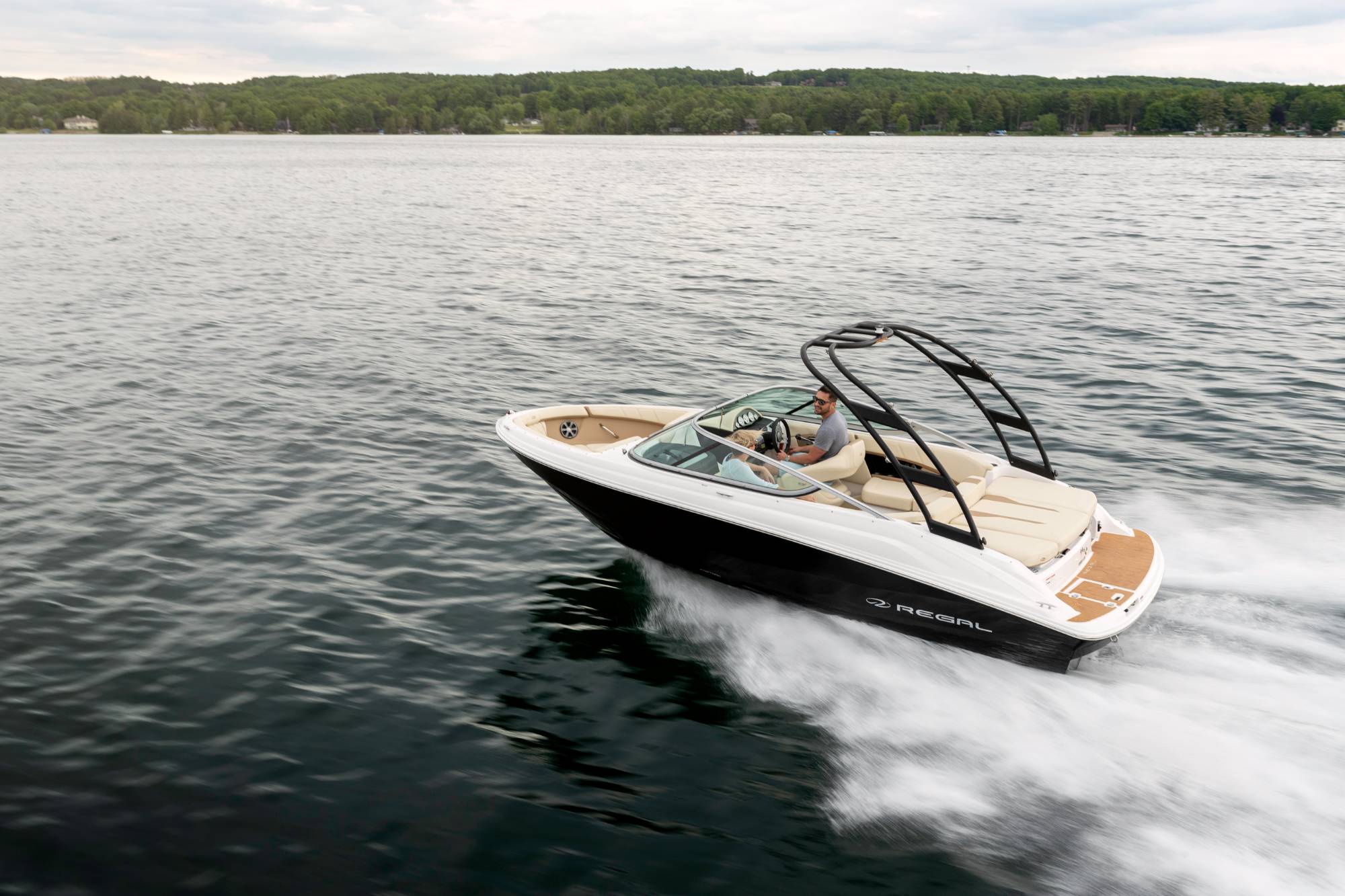 2024 Regal 2000 ES New Bowrider Boat for Sale in Orillia, Ontario